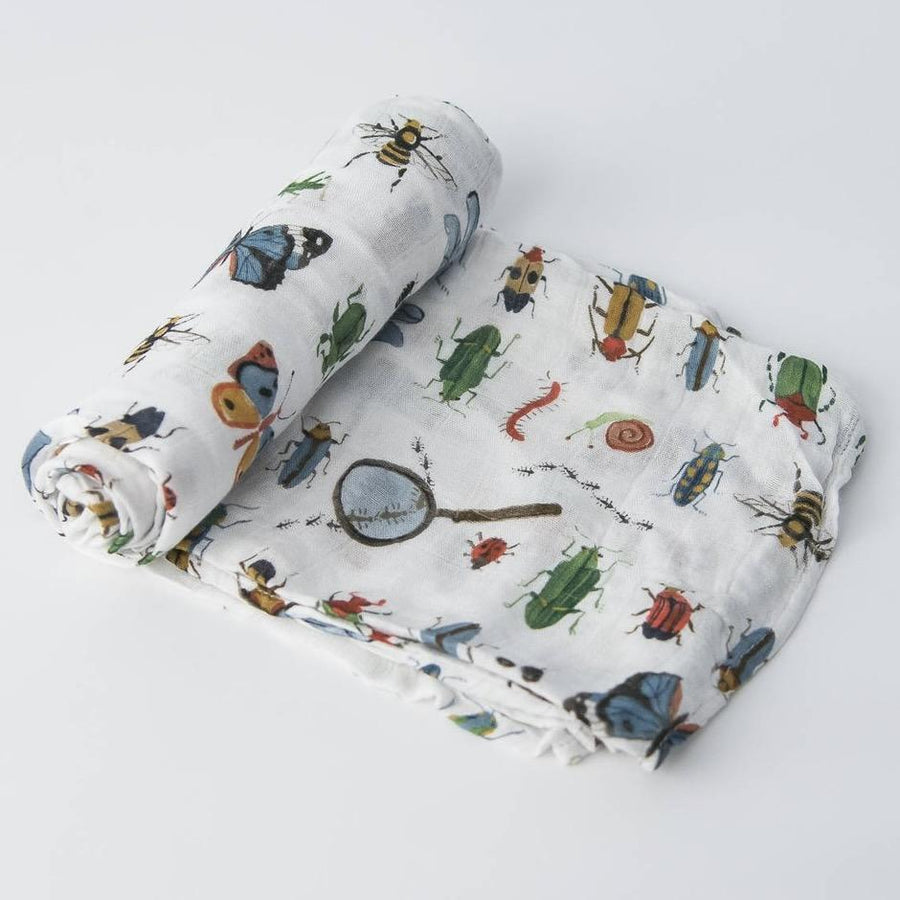 Bugs Deluxe Muslin Swaddle