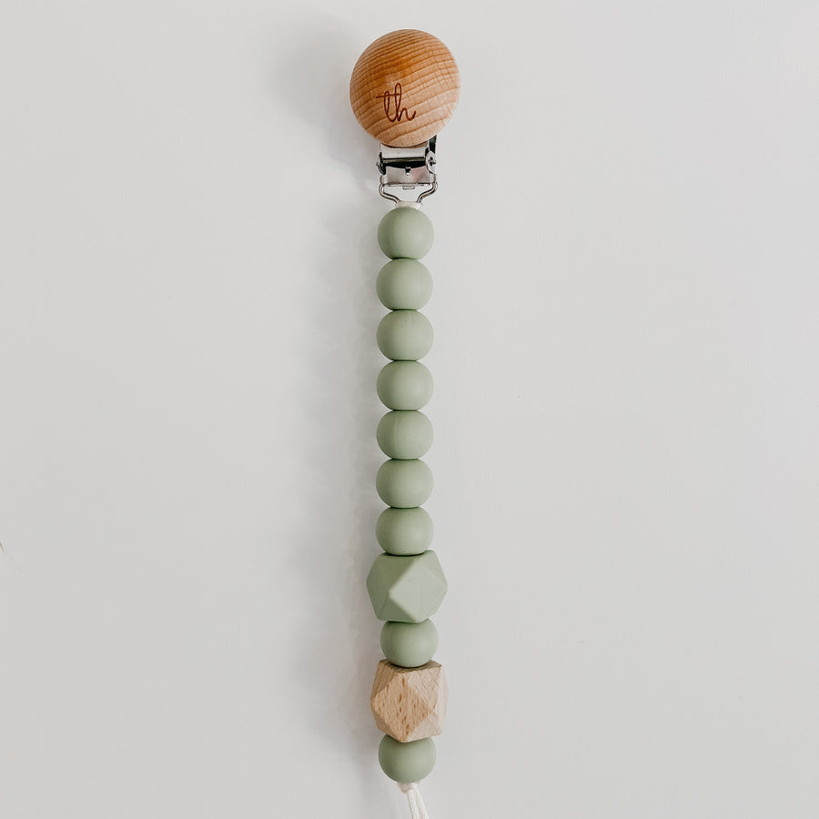 Jolie Pacifier Clip in Lint