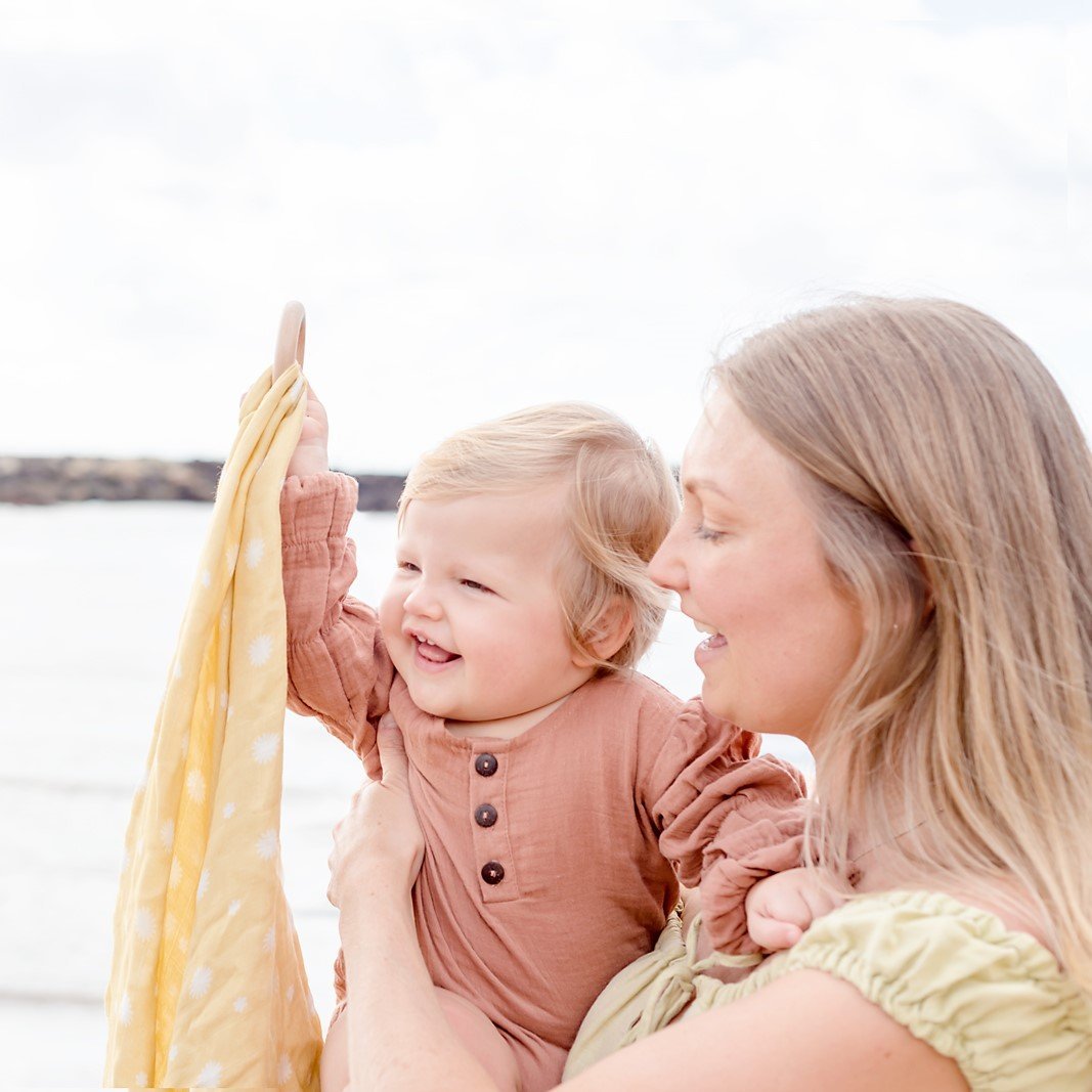 Peach Daisy Muslin Blankey Teether